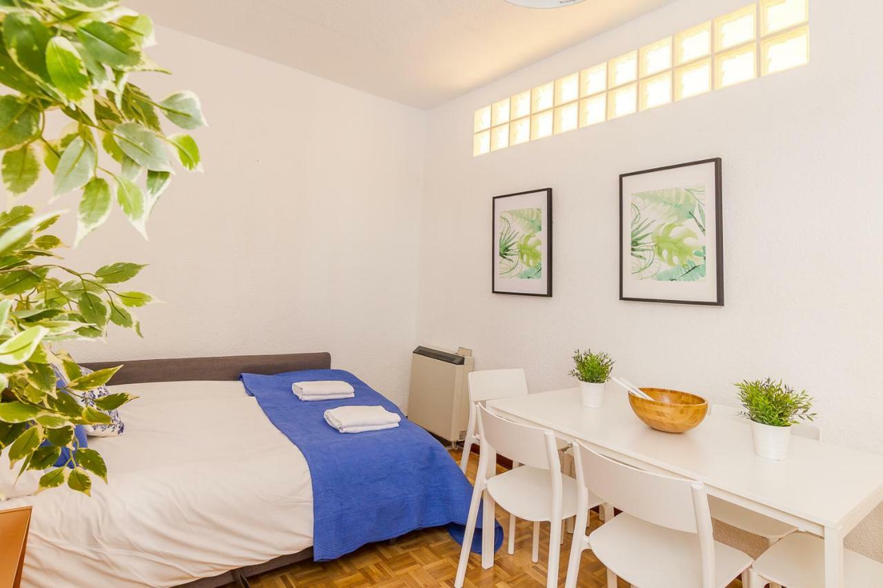 Chueca II Apartment Madrid Exterior photo